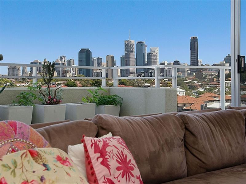 3841/30 Hollins Crescent, New Farm QLD 4005