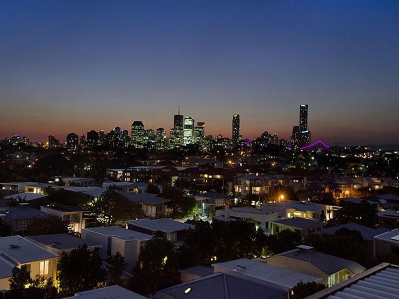 3841/30 Hollins Crescent, New Farm QLD 4005