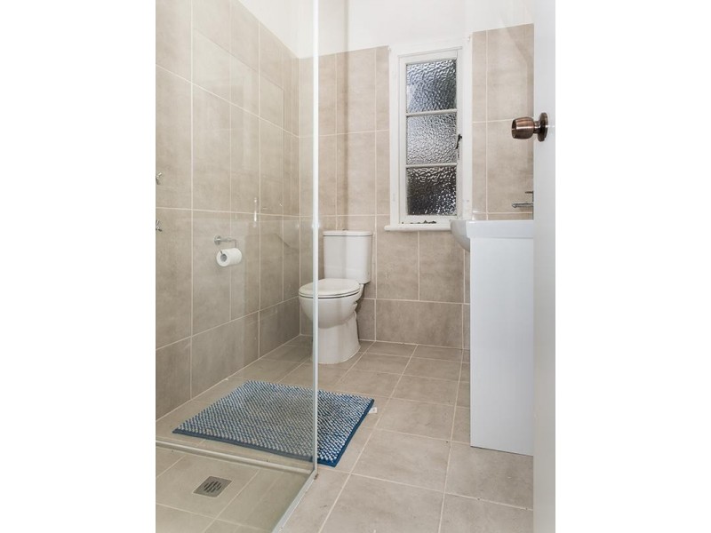 1 Harding Street, Hendra QLD 4011