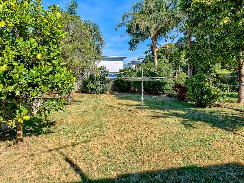 17 Dobson Street, Ascot QLD 4007