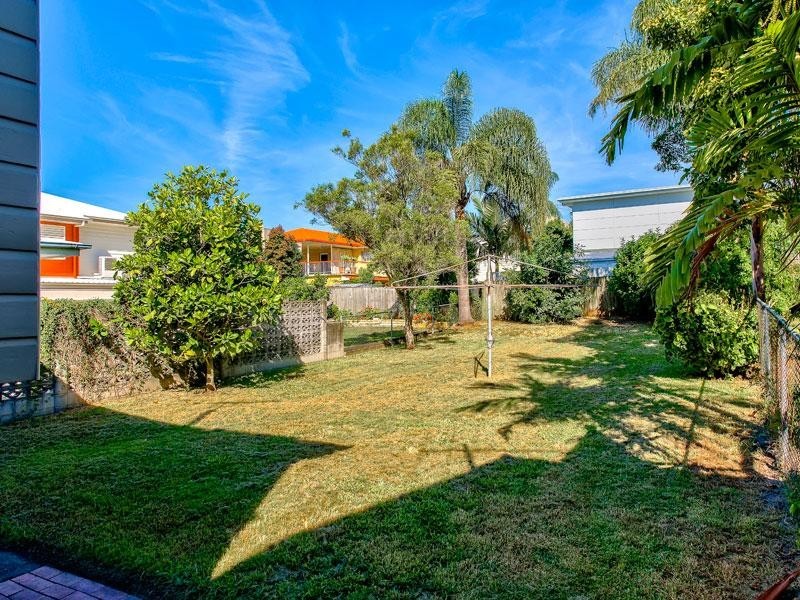 17 Dobson Street, Ascot QLD 4007