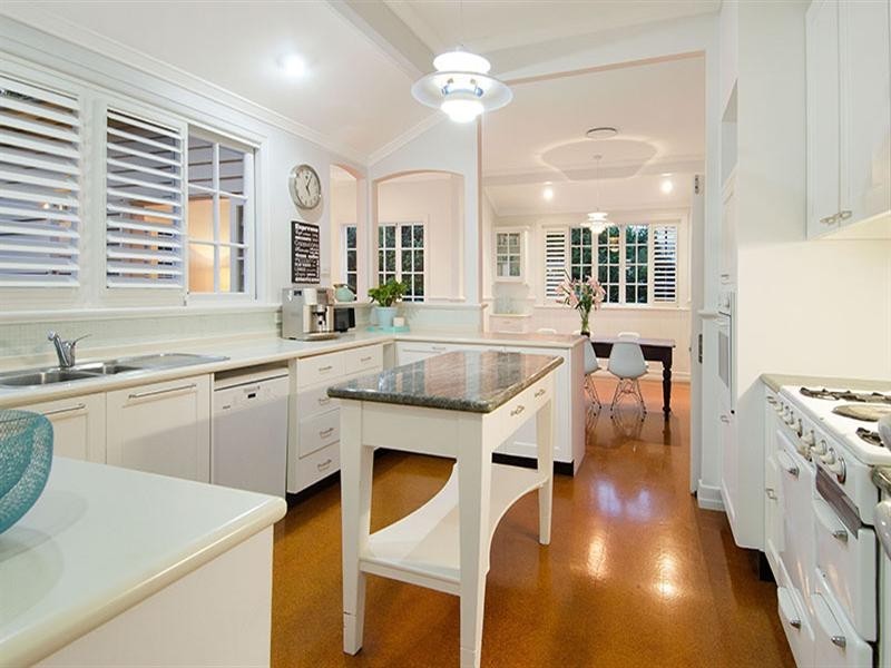 11 Watson Street, Newmarket QLD 4051