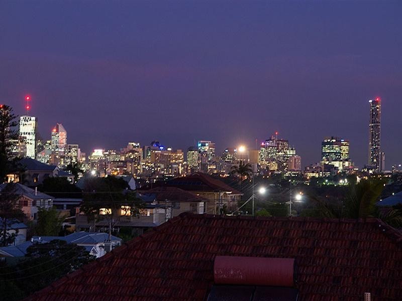 24 Evelyn Street, Grange QLD 4051