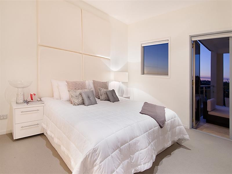 24 Evelyn Street, Grange QLD 4051