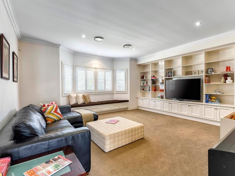 62 Gordon Street, Gordon Park QLD 4031