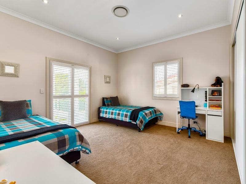 62 Gordon Street, Gordon Park QLD 4031