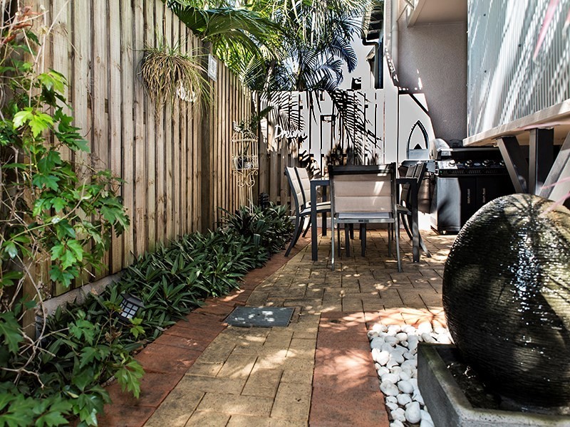 9 Christian Street, Clayfield QLD 4011