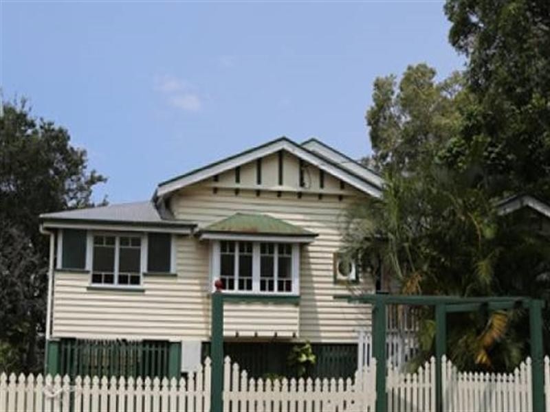 69 Franz Road, Clayfield QLD 4011