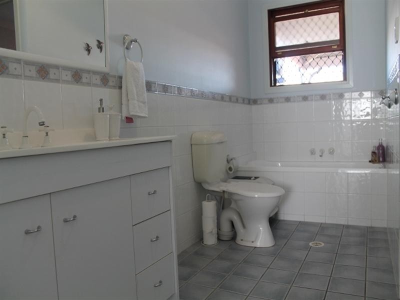 4/6 Nixon Lane, Virginia QLD 4014