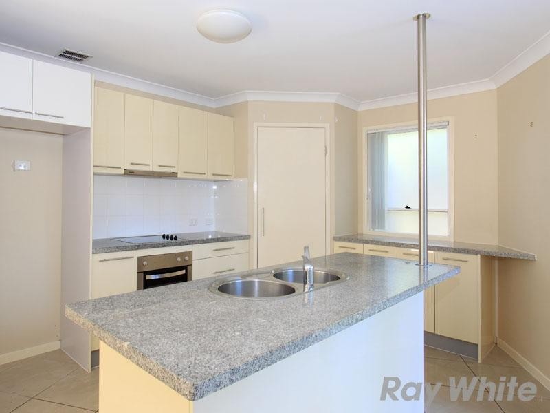 18 Cannow Street, Ferny Grove QLD 4055