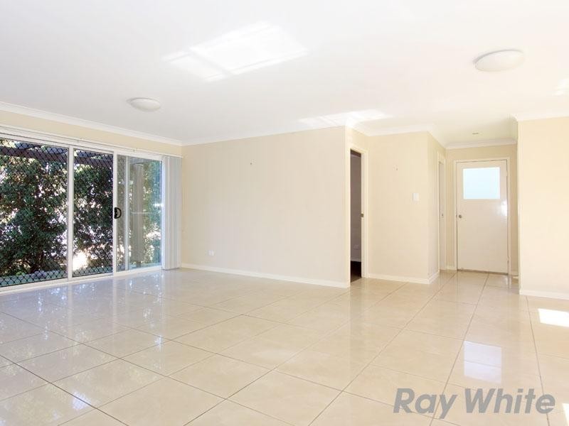 18 Cannow Street, Ferny Grove QLD 4055