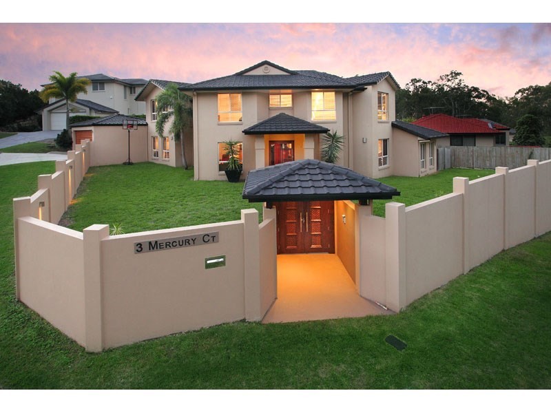 3 Mercury Court, Bridgeman Downs QLD 4035