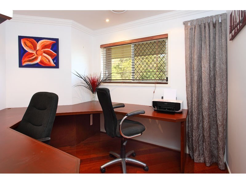 3 Mercury Court, Bridgeman Downs QLD 4035