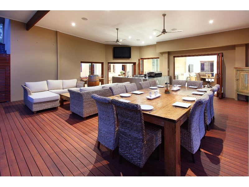 3 Mercury Court, Bridgeman Downs QLD 4035