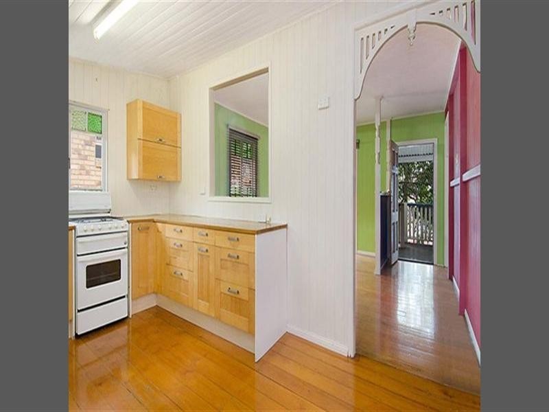 93 Nudgee Road, Hamilton QLD 4007