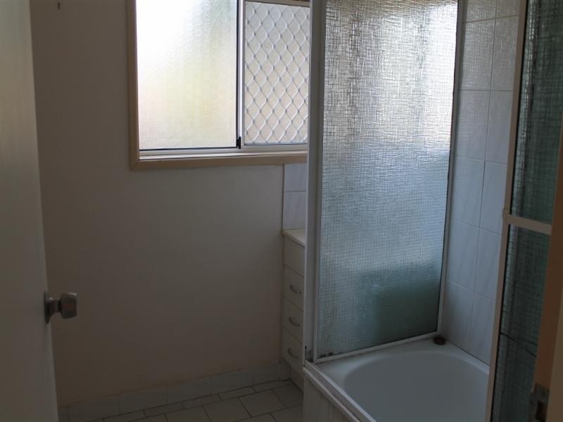 2/115 Swan Street, Gordon Park QLD 4031