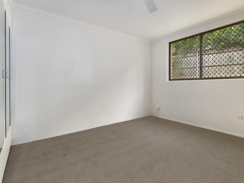 2/9 Kedron Street, Wooloowin QLD 4030