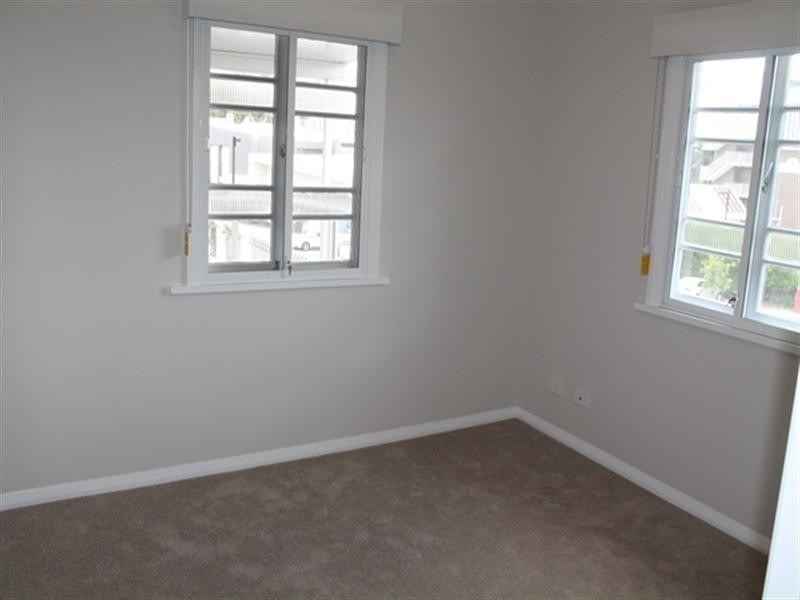 25 Riverview Terrace, Hamilton QLD 4007