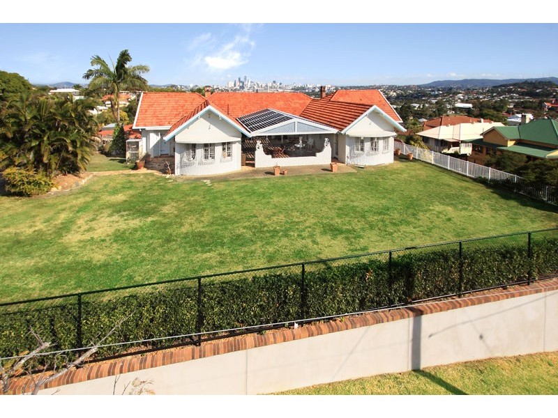 28 Victoria Parade, Clayfield QLD 4011