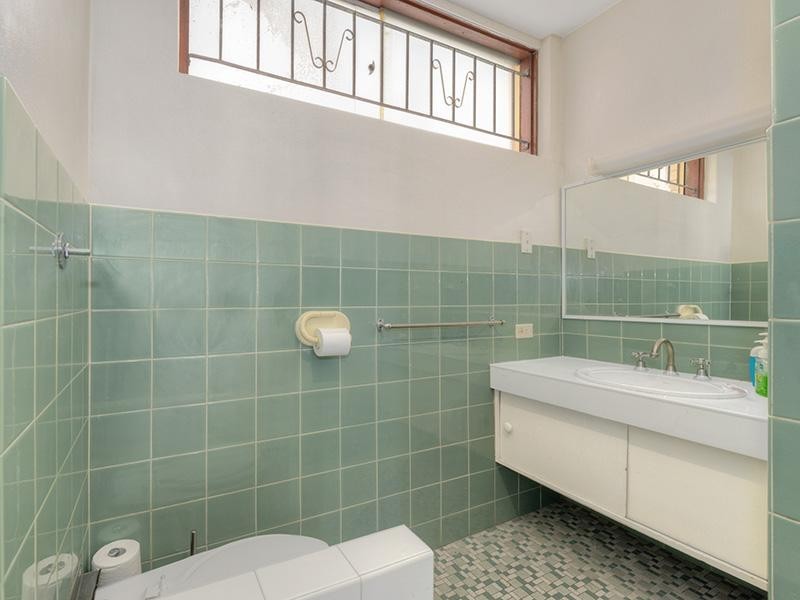 8/6 Riverview Terrace, Hamilton QLD 4007