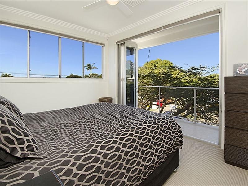 2 School Street, Hendra QLD 4011