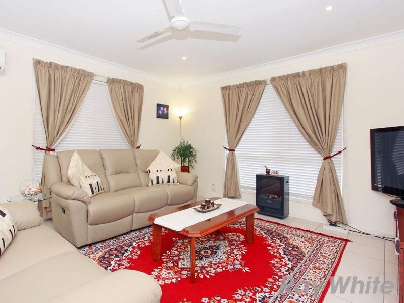 7 Brace Close, Bray Park QLD 4500