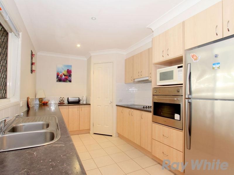 7 Brace Close, Bray Park QLD 4500