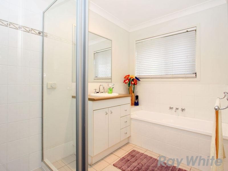 7 Brace Close, Bray Park QLD 4500