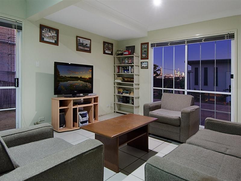 69 Main Avenue, Wilston QLD 4051