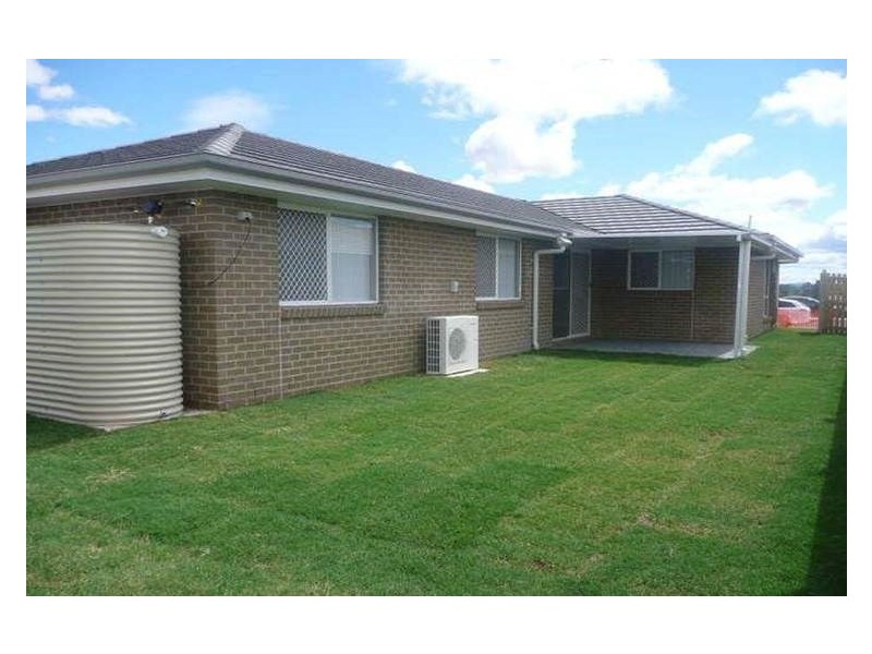 154 Alawoona Street, Redbank Plains QLD 4301