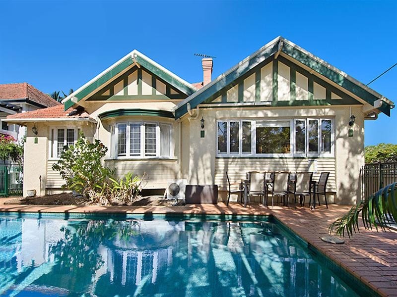 11 Henry Street, Ascot QLD 4007