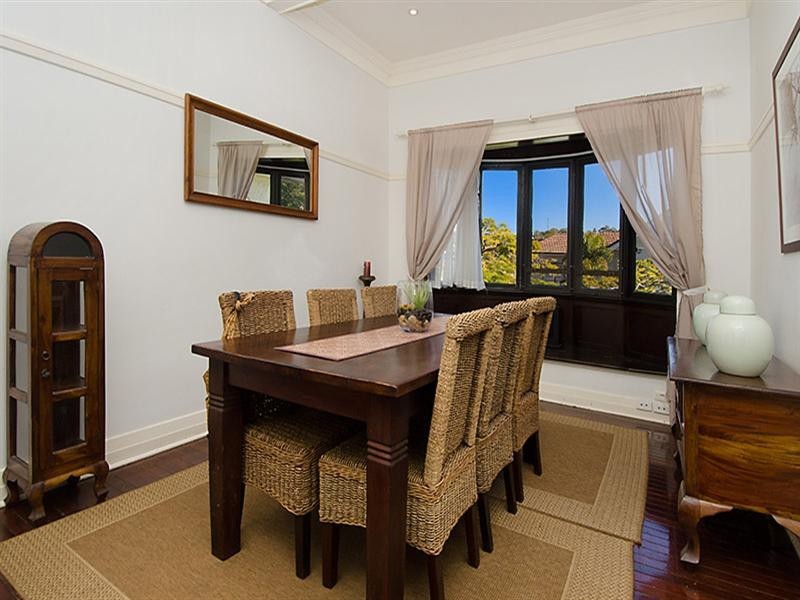 11 Henry Street, Ascot QLD 4007