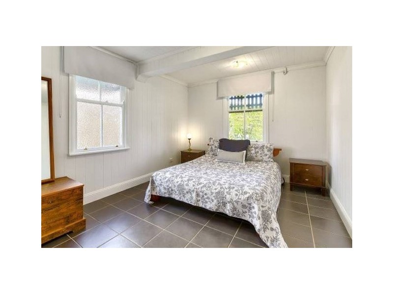 45 Grove Street, Albion QLD 4010