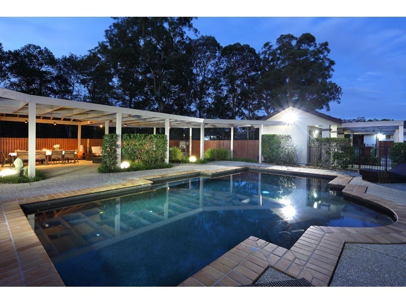 125 Camelot Place, Bridgeman Downs QLD 4035