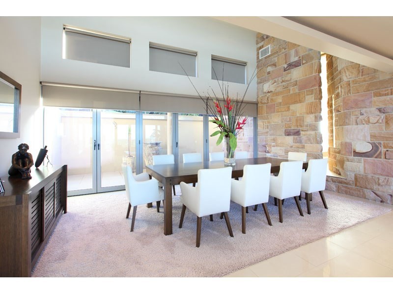 7 Pine Mountain Court, Carina Heights QLD 4152