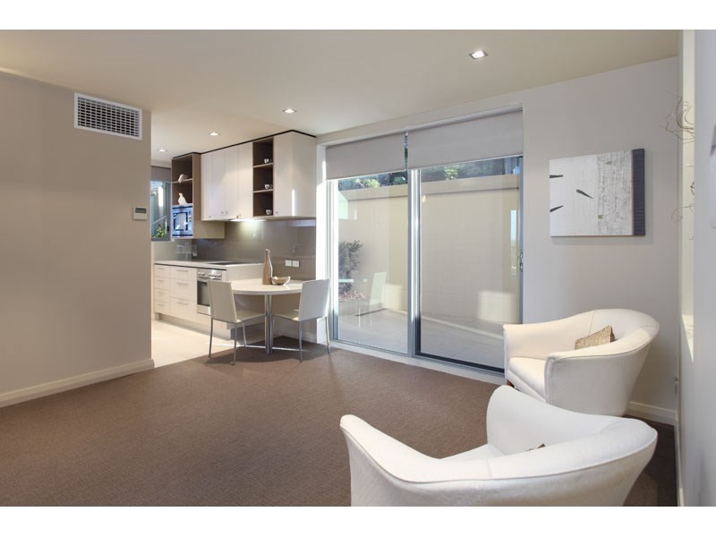 7 Pine Mountain Court, Carina Heights QLD 4152