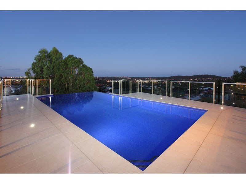 7 Pine Mountain Court, Carina Heights QLD 4152