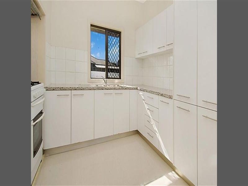 242 Nudgee Road, Hendra QLD 4011