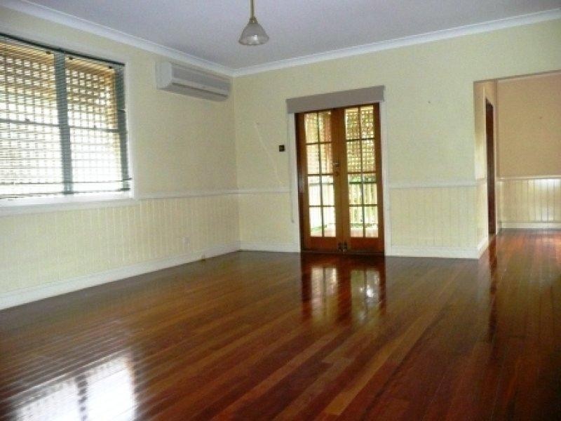 37 Chermside Street, Grange QLD 4051