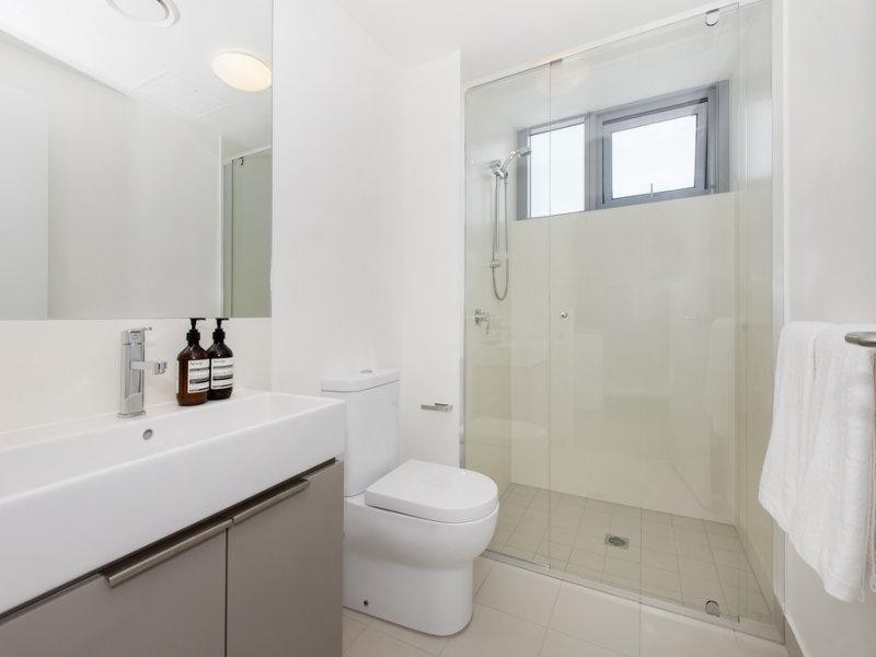 30106/2 Harbour Road, Hamilton QLD 4007