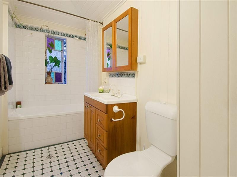 83 Vardon Street, Wilston QLD 4051