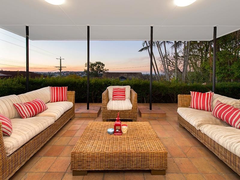 19 Circe Street, Hamilton QLD 4007