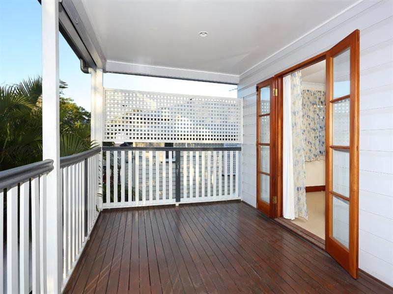 26 Allen Street, Hamilton QLD 4007