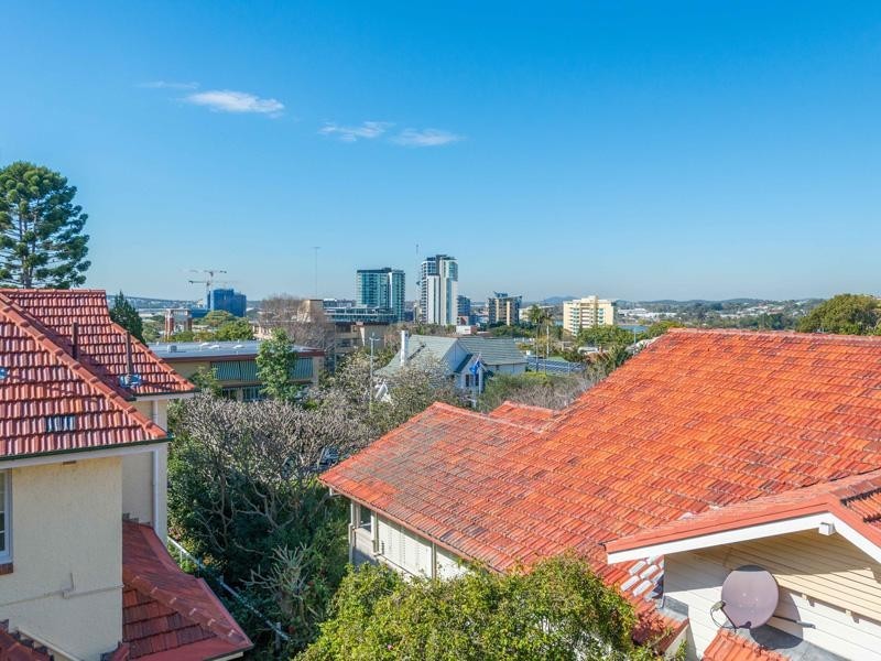 6/107 Windermere Road, Hamilton QLD 4007