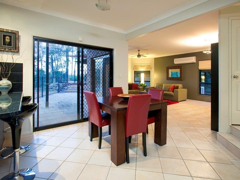 6 Spry Court, Petrie QLD 4502