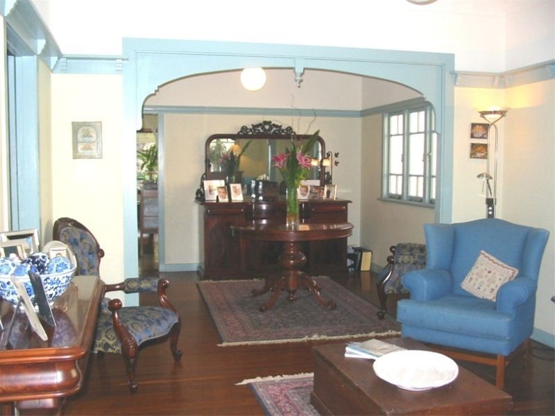 8 Norman Street, Ascot QLD 4007