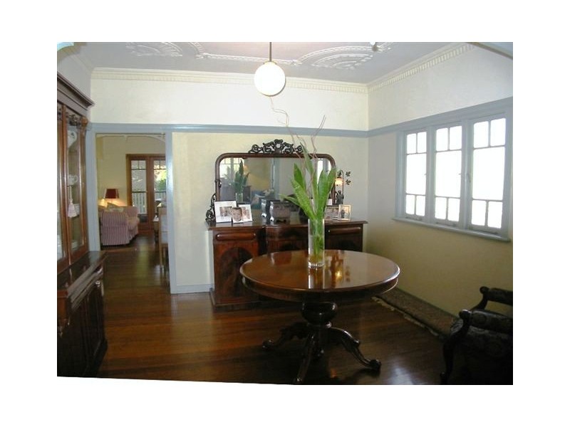 8 Norman Street, Ascot QLD 4007