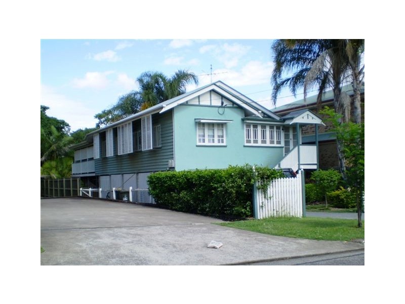 8 Norman Street, Ascot QLD 4007