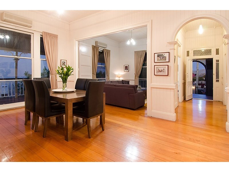 12 Jackson Street, Clayfield QLD 4011