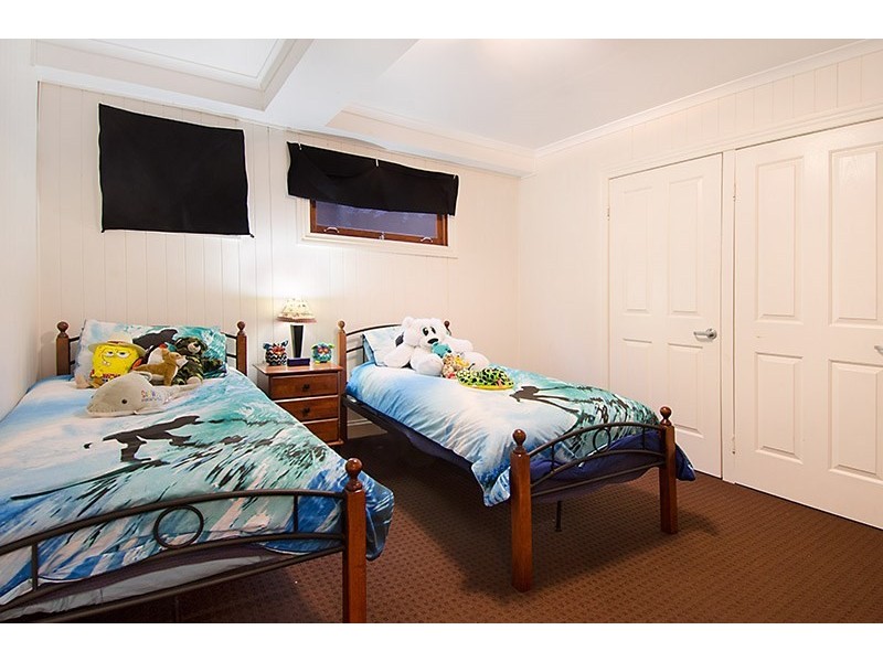 12 Jackson Street, Clayfield QLD 4011